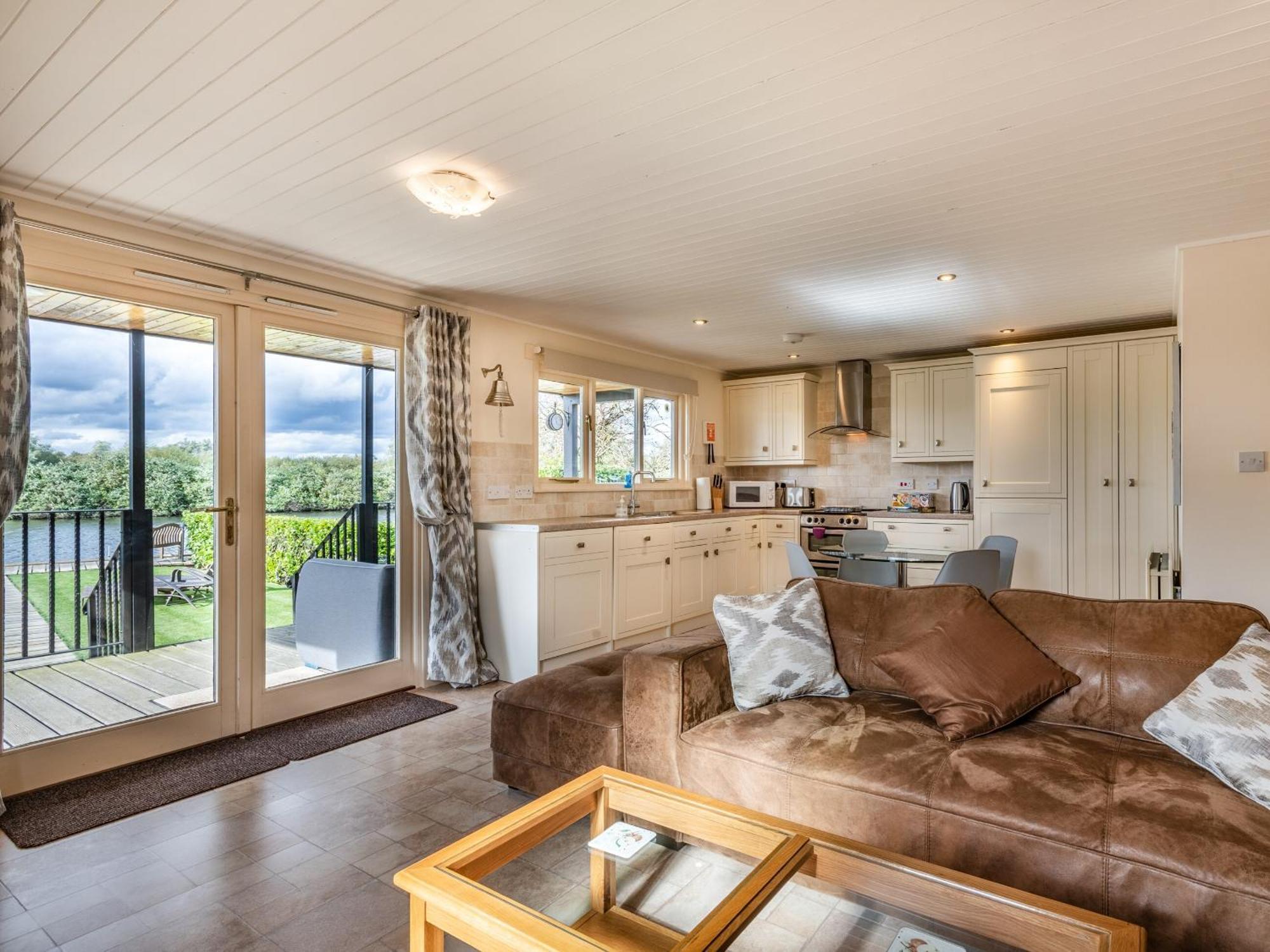 Sunset Lodge Brundall エクステリア 写真